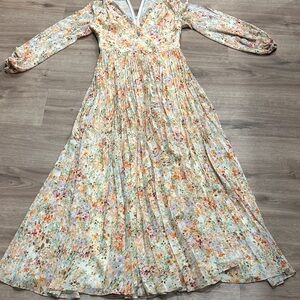 Monique Lhuillier Multicolor Floral Long Sleeve Dress with open sleeves